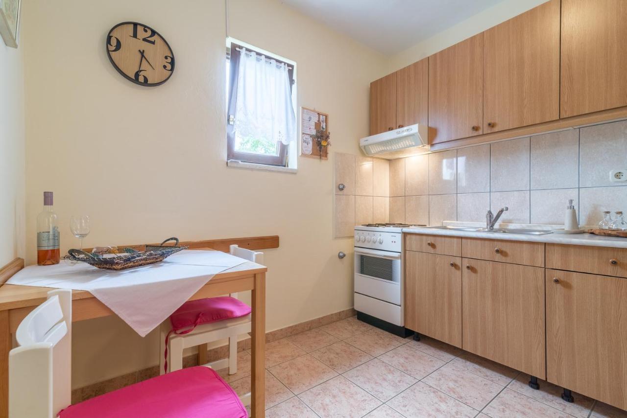 Apartments Bepina 비오그라드나모루 외부 사진